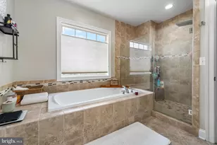 726 River Mist Dr, National Harbor, MD 20745 - Photo 32