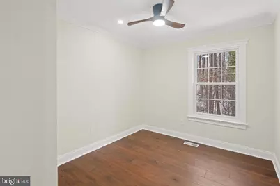 6021 Applegarth Place, Capitol Heights, MD 20743 - Photo 12