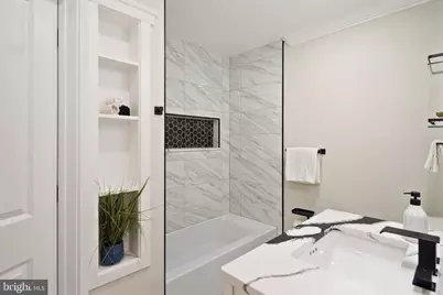 6021 Applegarth Place, Capitol Heights, MD 20743 - Photo 8