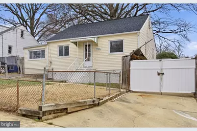 7726 Emerson Road, Hyattsville, MD 20784 - Photo 2