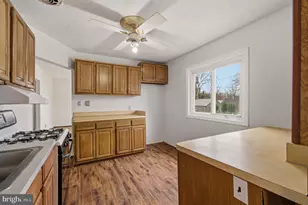 7726 Emerson Rd, Hyattsville, MD 20784 - Photo 22