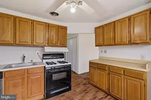 7726 Emerson Rd, Hyattsville, MD 20784 - Photo 20