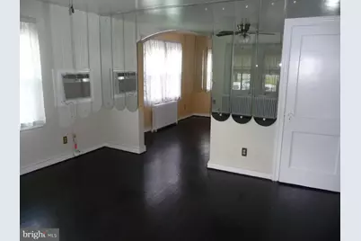 2619 Brooks Drive, Suitland, MD 20746 - Photo 4