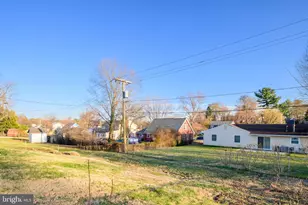 12409 Chalford Ln, Bowie, MD 20715 - Photo 40