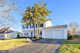 12409 Chalford Ln, Bowie, MD 20715 - Photo 2