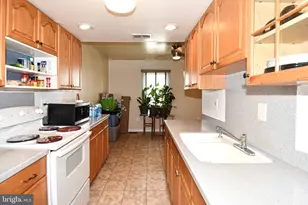 8960 Continental Pl, Landover, MD 20785 - Photo 10