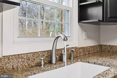 4018 Wakefield Lane, Bowie, MD 20715 - Photo 10