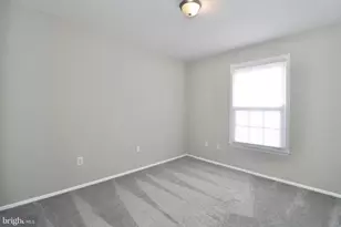 6502 Old Sandy Spring Rd, Laurel, MD 20707 - Photo 16