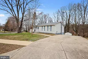 7318 Aquinas Ave, Upper Marlboro, MD 20772 - Photo 4