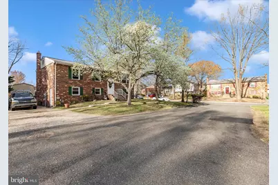 11913 Birchview Drive, Clinton, MD 20735 - Photo 4