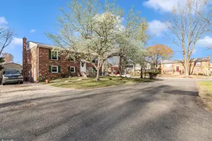 11913 Birchview Dr, Clinton, MD 20735 - Photo 4