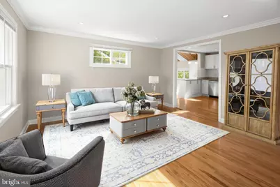 4007 Lawrence Street, Brentwood, MD 20722 - Photo 2