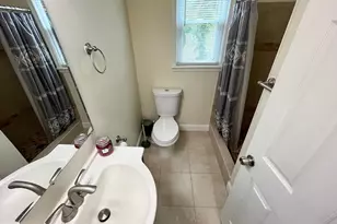 3709 Parkwood St, Brentwood, MD 20722 - Photo 14