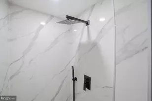 5001 Barto Ave, Suitland, MD 20746 - Photo 14