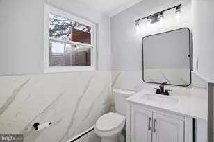 5001 Barto Ave, Suitland, MD 20746 - Photo 12