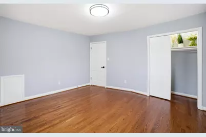 5001 Barto Avenue, Suitland, MD 20746 - Photo 24