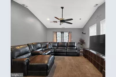 4603 Eaton Drive, Suitland, MD 20746 - Photo 4