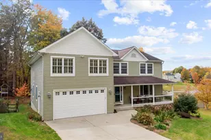 8424 Spruill Dr, Bowie, MD 20720 - Photo 36