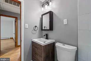 6417 Otis St, Landover, MD 20785 - Photo 18