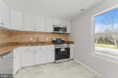 2007 Saint Bernadines Way, Capitol Heights, MD 20743 - Photo 8