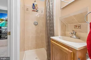 1709 Langley Way, Hyattsville, MD 20783 - Photo 16