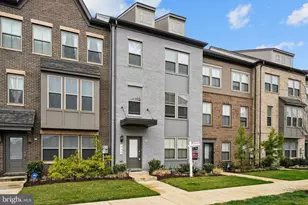 233 Albany Pl, Upper Marlboro, MD 20774 - Photo 2