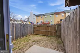 7651 E Arbory Ct, Laurel, MD 20707 - Photo 16