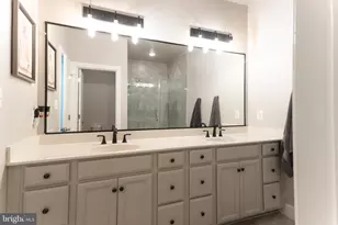 9722 Glassy Creek Way, Upper Marlboro, MD 20772 - Photo 12