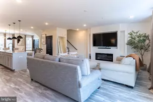 9722 Glassy Creek Way, Upper Marlboro, MD 20772 - Photo 6