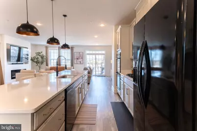 9722 Glassy Creek Way, Upper Marlboro, MD 20772 - Photo 4