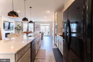 9722 Glassy Creek Way, Upper Marlboro, MD 20772 - Photo 4