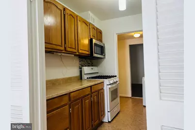 8613 Seasons Way #67B, Lanham, MD 20706 - Photo 12