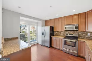 10442 Spencer Ct, Bowie, MD 20721 - Photo 6