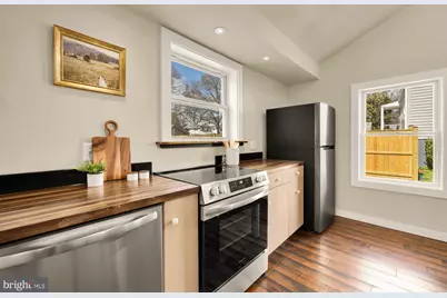 4802 51st Place, Hyattsville, MD 20781 - Photo 8