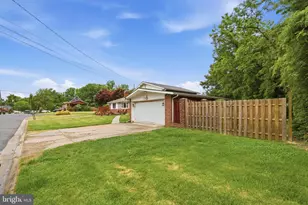 8110 Bernard Dr, Fort Washington, MD 20744 - Photo 4