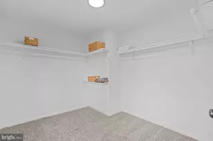 2402 Fairlawn St, Temple Hills, MD 20748 - Photo 20