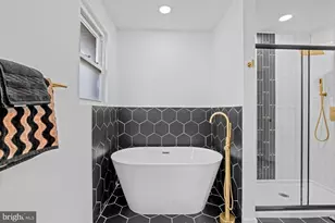 2402 Fairlawn St, Temple Hills, MD 20748 - Photo 24