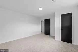 2402 Fairlawn St, Temple Hills, MD 20748 - Photo 34