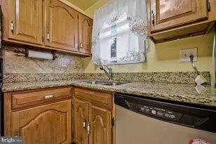 2721 Boones Ln, District Heights, MD 20747 - Photo 14