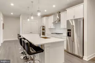 106 St Ives Pl, Oxon Hill, MD 20745 - Photo 10