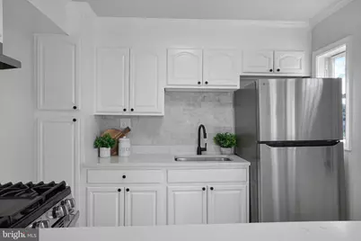 6909 Gateway Boulevard, District Heights, MD 20747 - Photo 16