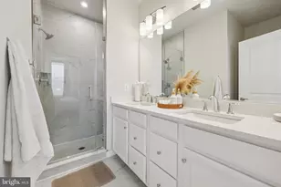 5601 Hyattsville Dr, Hyattsville, MD 20782 - Photo 12