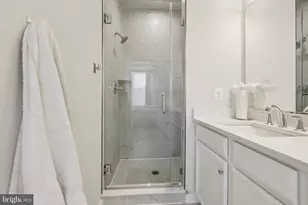 5601 Hyattsville Dr, Hyattsville, MD 20782 - Photo 34