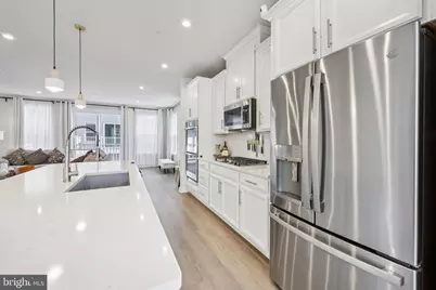 5601 Hyattsville Drive, Hyattsville, MD 20782 - Photo 30