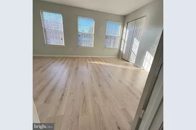 2423 W Rosecroft Village Circle, Oxon Hill, MD 20745 - Photo 32