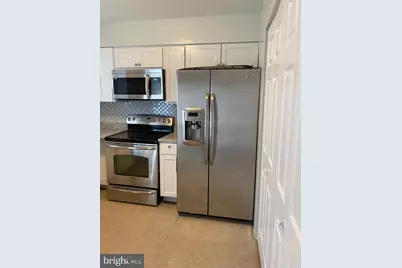 2423 W Rosecroft Village Circle, Oxon Hill, MD 20745 - Photo 20