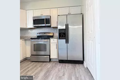 2423 W Rosecroft Village Circle, Oxon Hill, MD 20745 - Photo 14