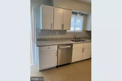 2423 W Rosecroft Village Circle, Oxon Hill, MD 20745 - Photo 12