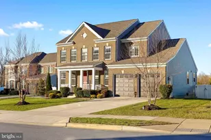 12304 Welford Mnr Dr, Upper Marlboro, MD 20772 - Photo 2