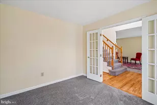 8010 Craddock Rd, Greenbelt, MD 20770 - Photo 6